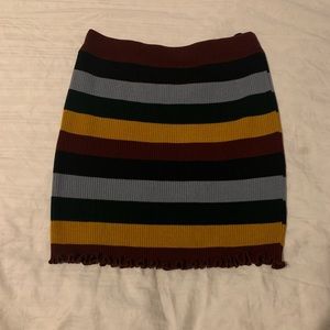 Lettuce trim striped skirt